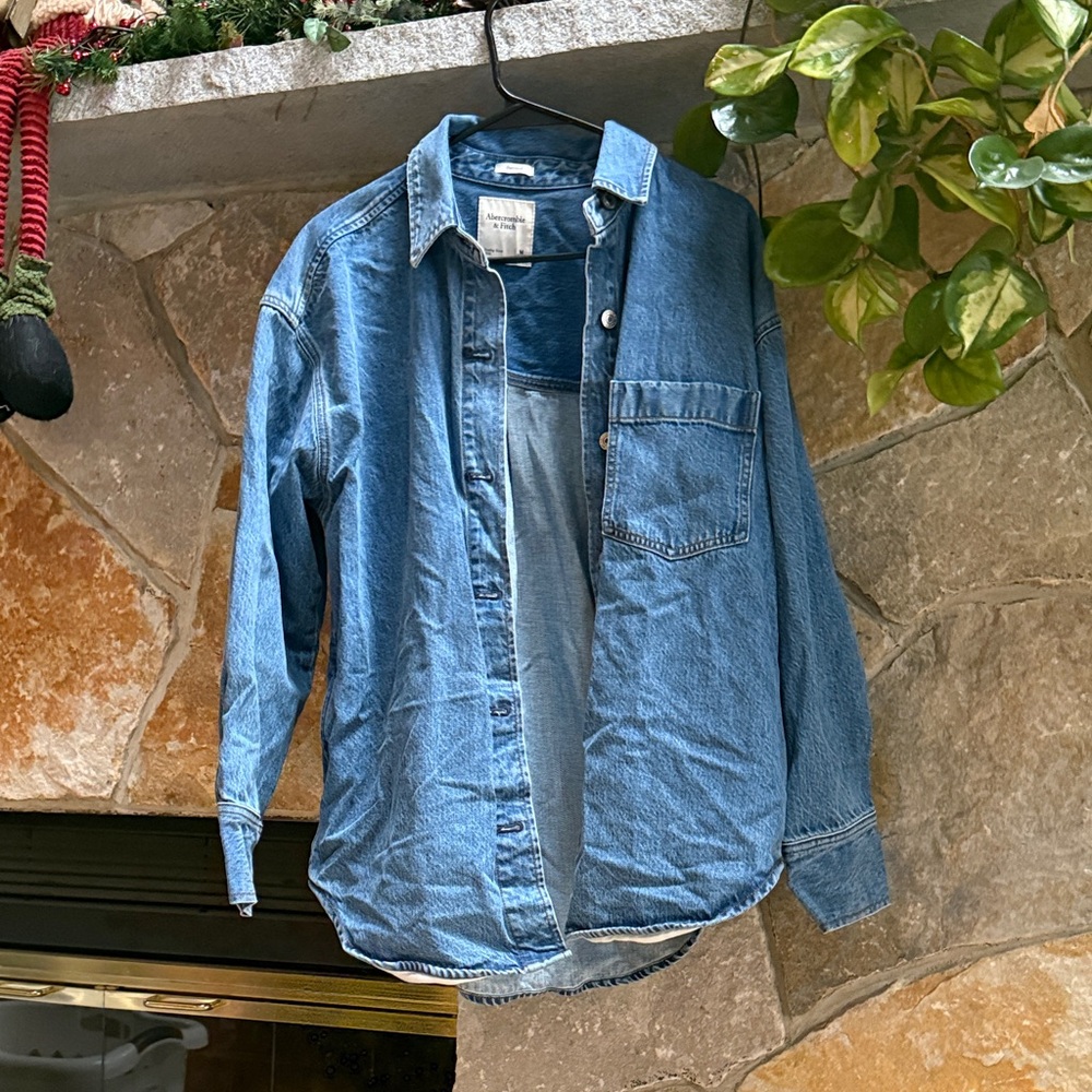 Abercrombie & Fitch Light Blue Denim Shirt